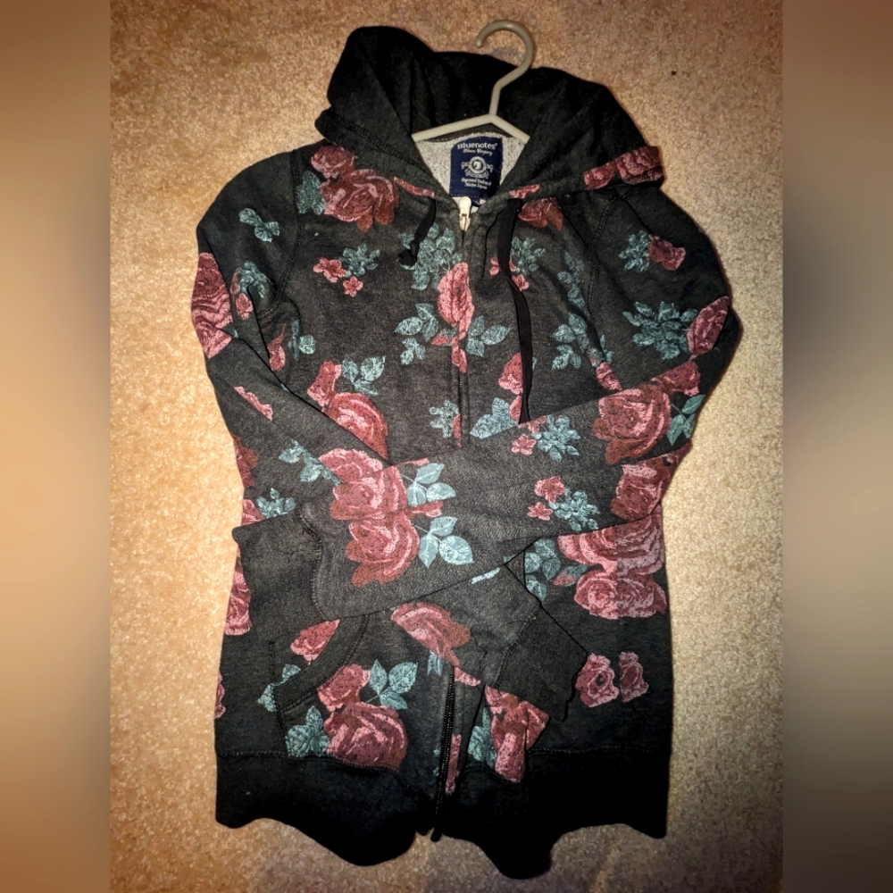 Bluenotes sweater